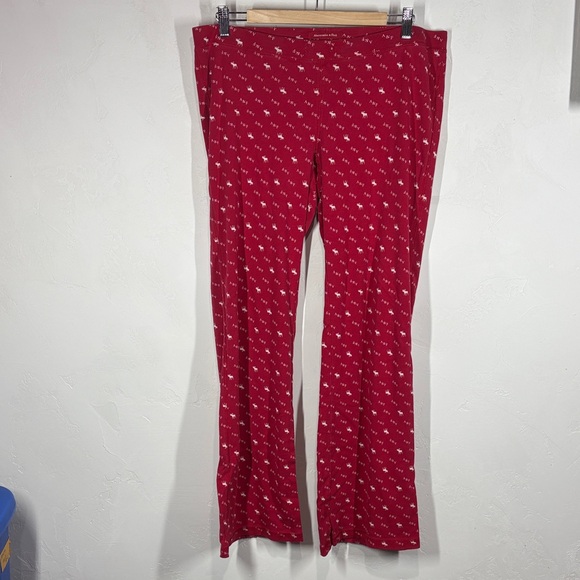 Abercrombie & Fitch Other - Abercrombie & Fitch red moose print longe pants size xs